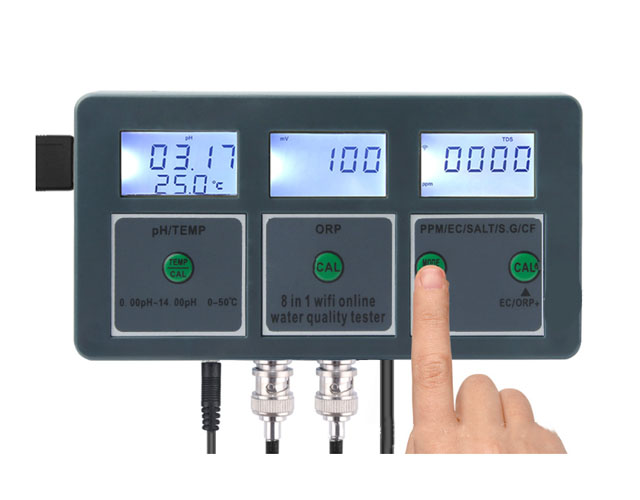 Wireless muli-parameter water monitor